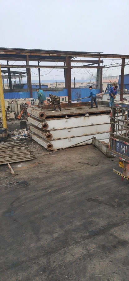 長(zhǎng)期廢舊空冷器回收,換熱器管束回收