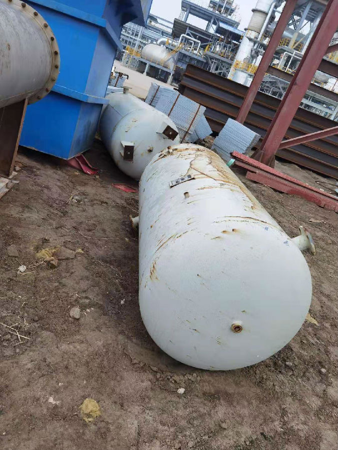 高價回收碳鋼儲罐,回收不銹鋼儲罐